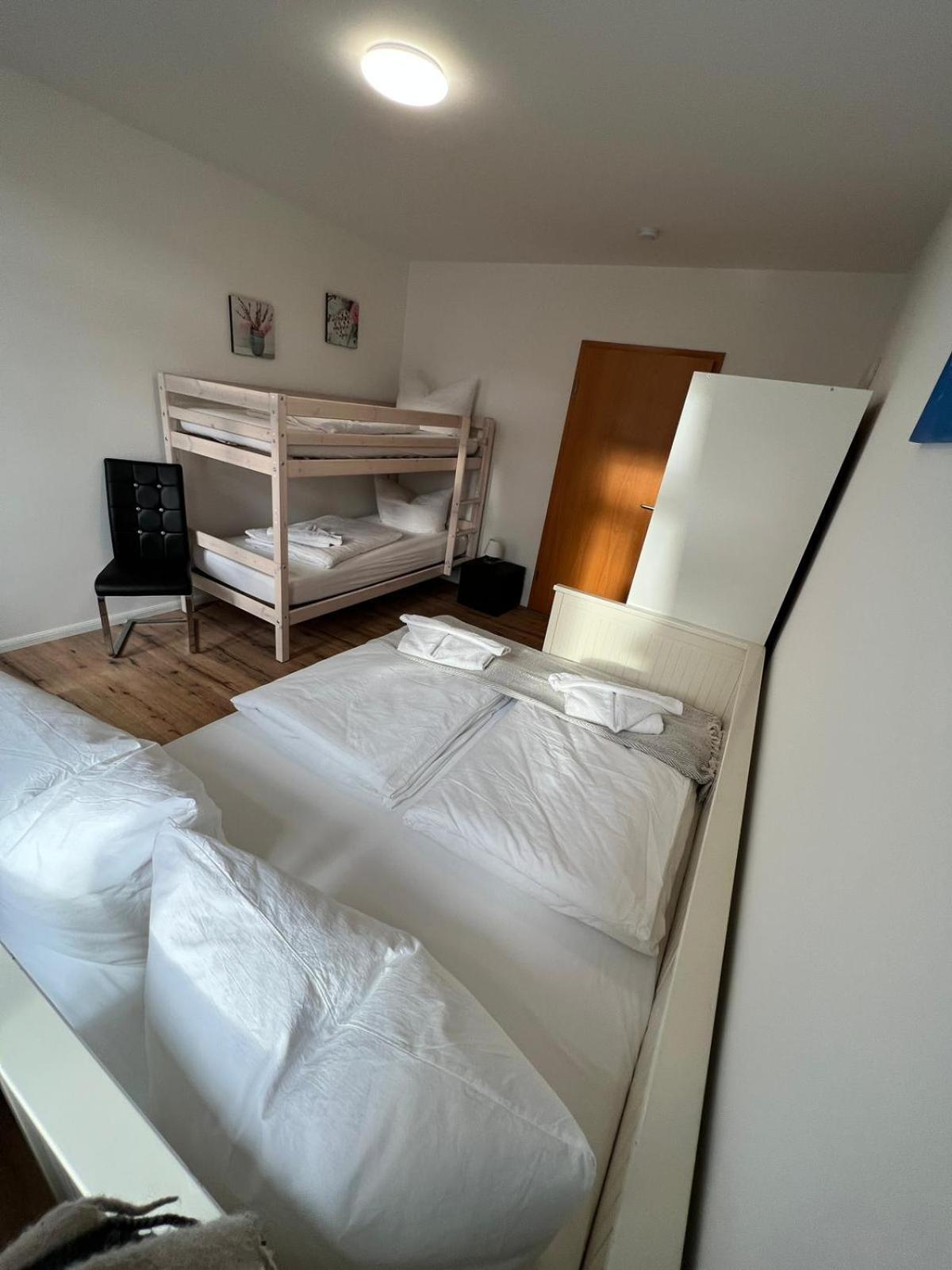 Apartment Bernstein Ruhig, Familienfreundlich Mit Garten Rostock Exteriér fotografie